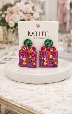 Kay Lee Beaded Gift Box Earrings New